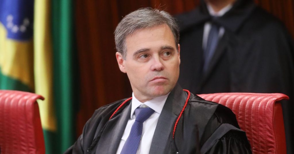 O ministro do STF André Mendonça