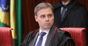 O ministro do STF André Mendonça