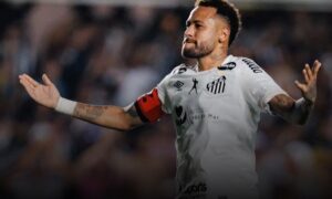 Neymar volta, faz 2 gols e recoloca Santos na briga