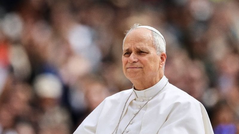 Papa Leão XIV tem cirurgia bem-sucedida em Roma