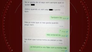 Tela de celular mostrando mensagens de texto com troca de mensagens entre duas pessoas sobre contato físico e reação da outra parte